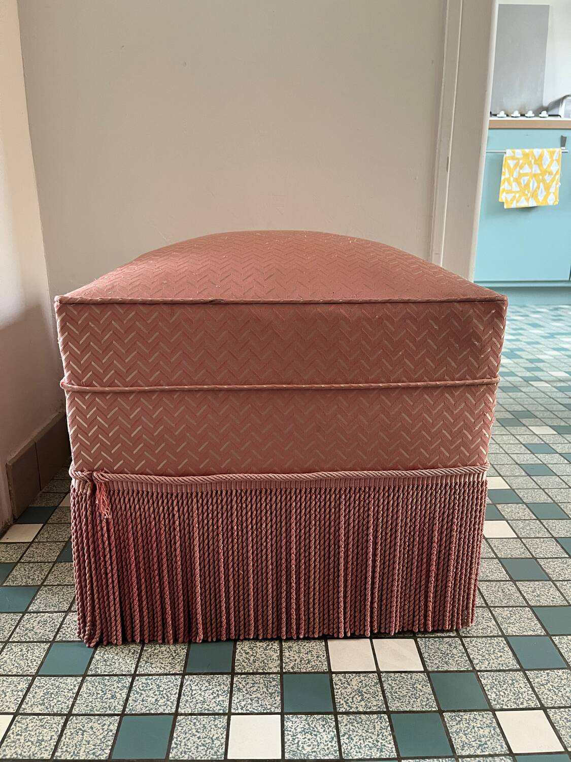 Repose Pied en Tissu Rose