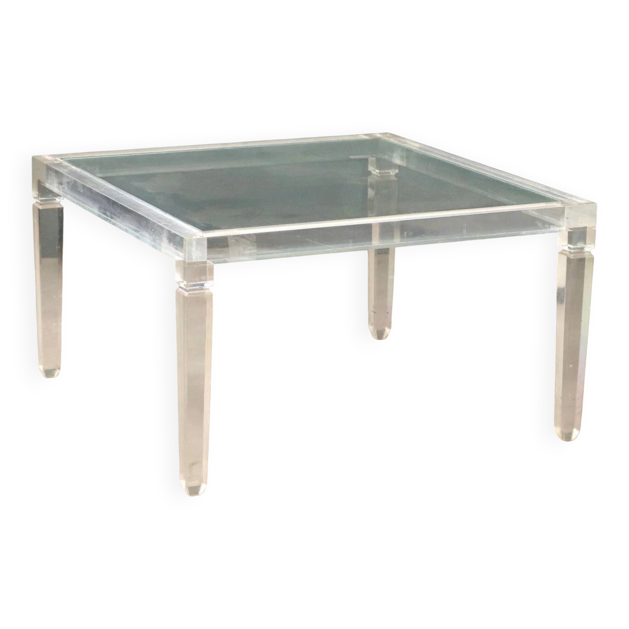 Table basse en plexiglas