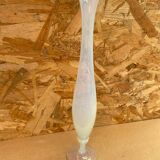 Ancien Vase Soliflore Opaline Blanche Avec Reflets Vintage