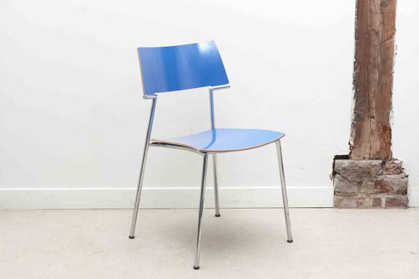 Chaise Gijs Van der Sluis bleue