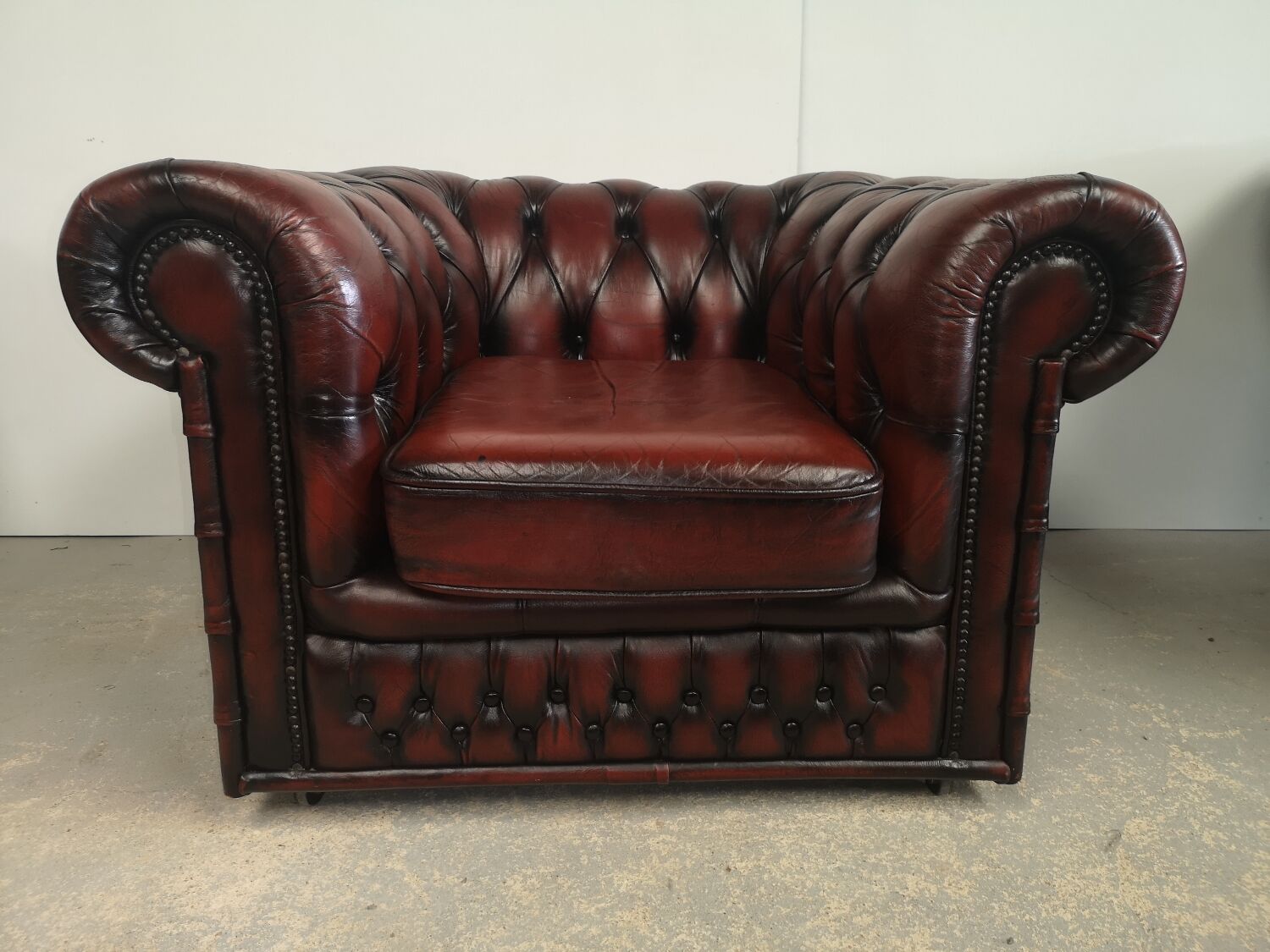 Chesterfield burgundy leather armchair
