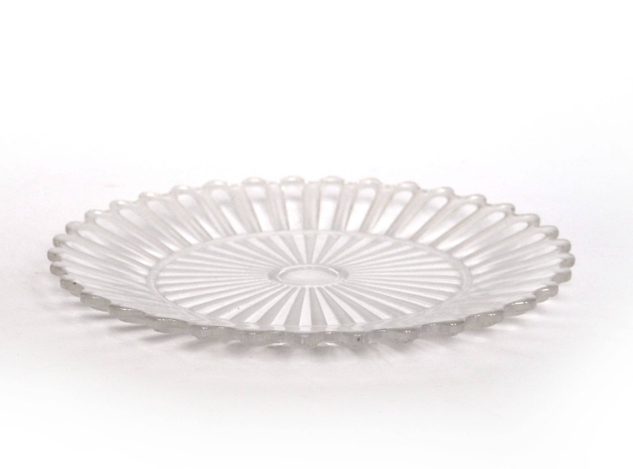 Baccarat crystal plate 4990