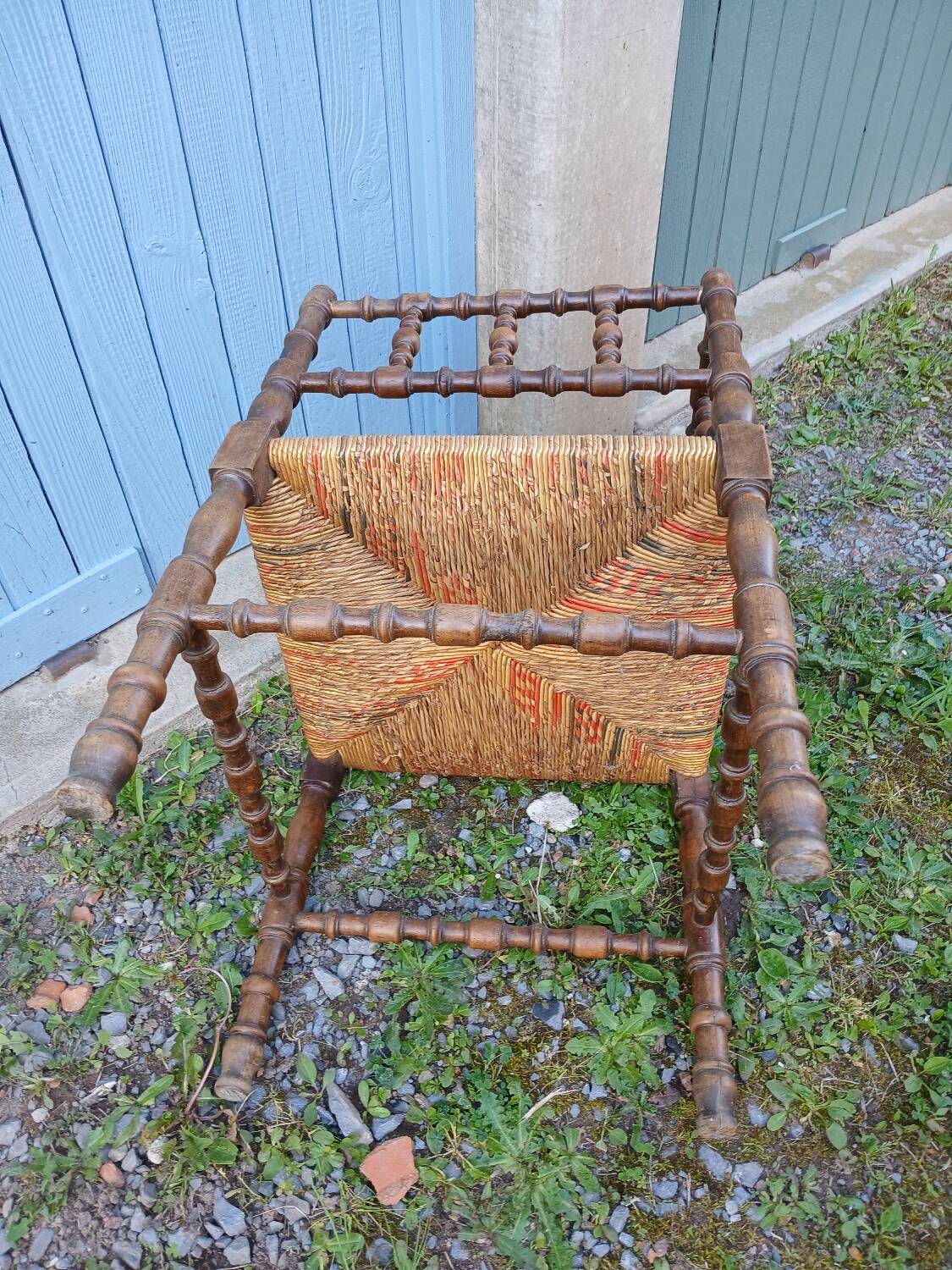 Antique corner chair / armchair