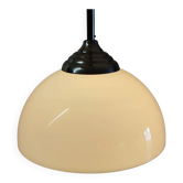 Suspension Bauhaus en métal chromé et globe opaline - mid. XXeme