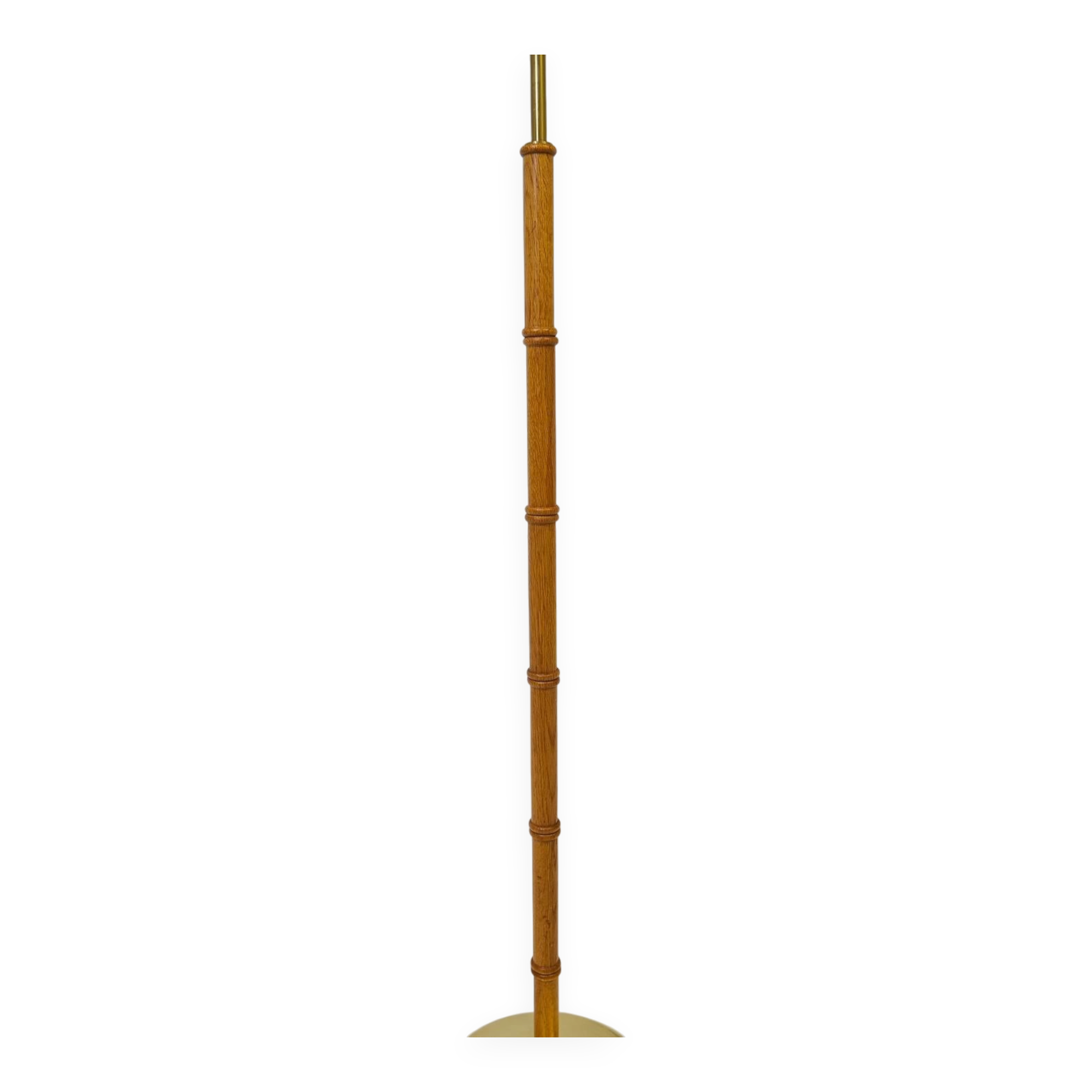 Mid-century floor lamp in brass and oak by Falkenbergs Belysning, Sweden, 1960s.