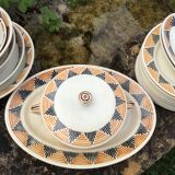 Table service faience badonviller décor etoile