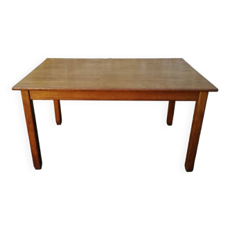 Oak farm table