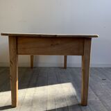 Table basse de ferme