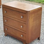 Commode vintage en chêne pieds compas 3 tiroirs des années 50