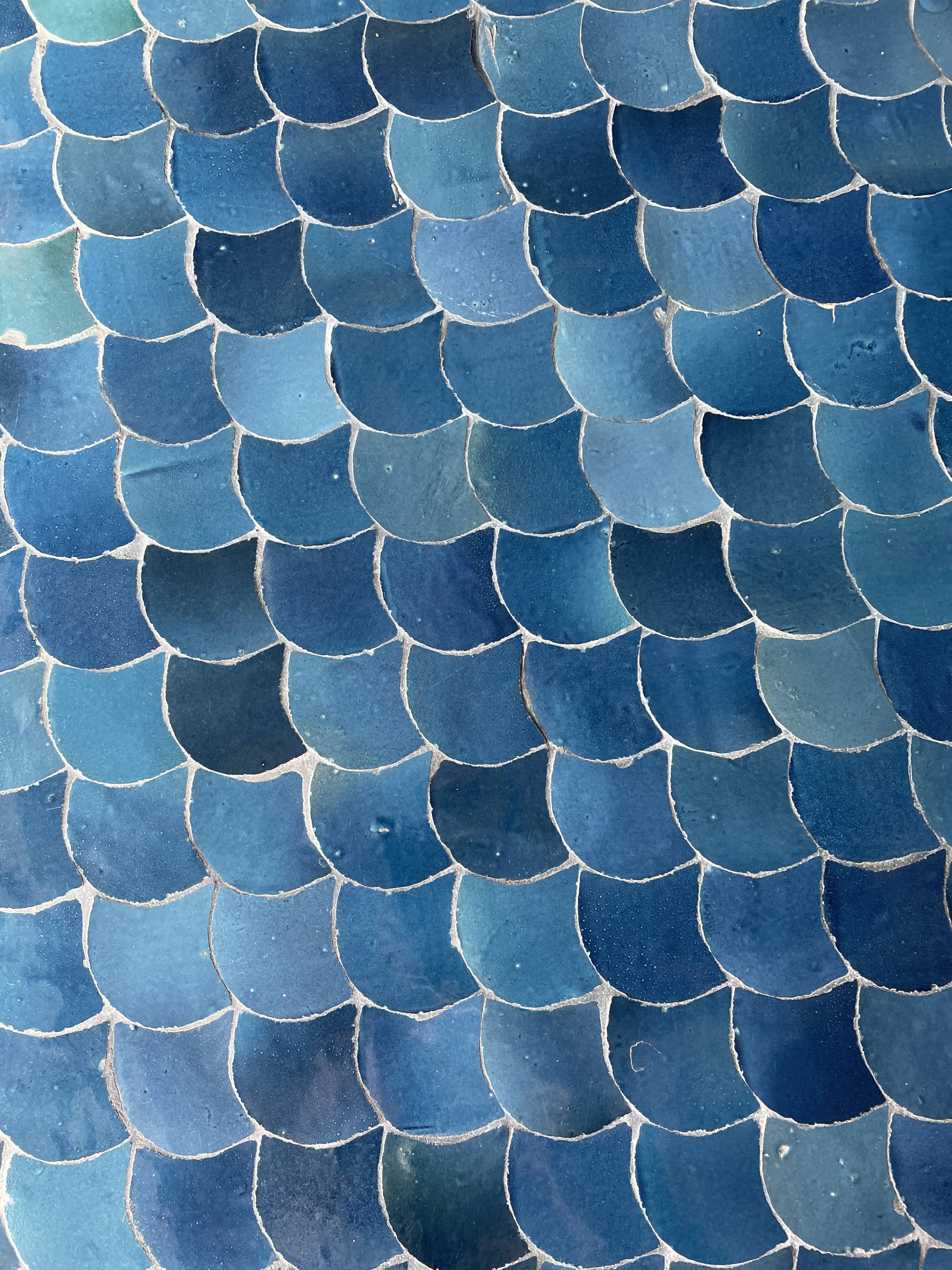 Round table zelliges handmade fish scales 12 people
