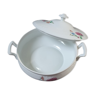 Tureen