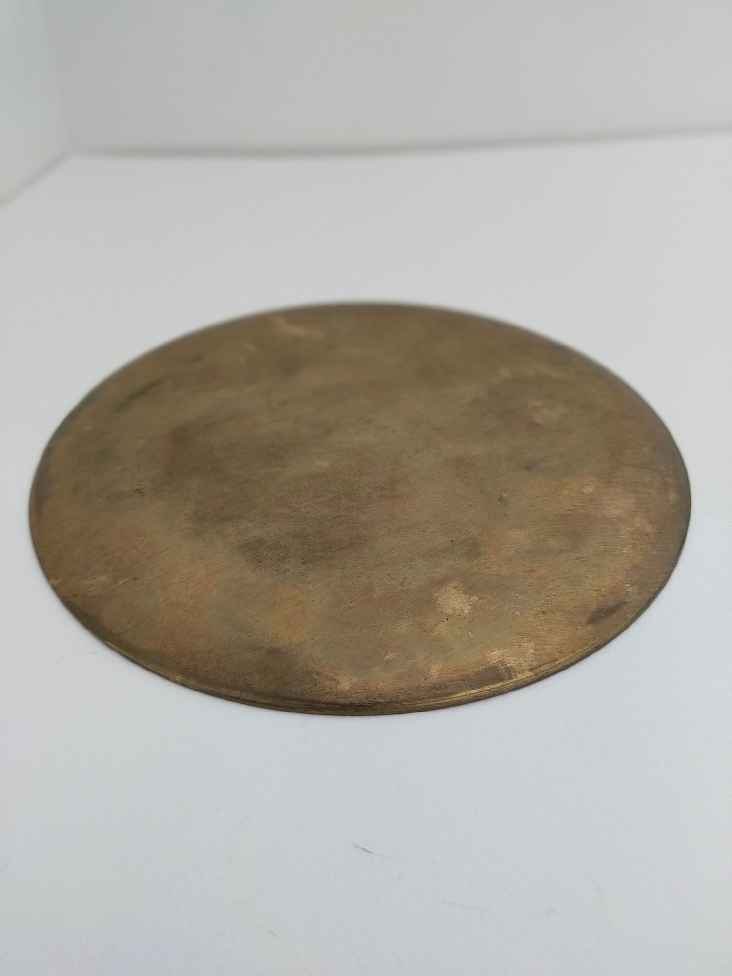 Plate or empty pocket in partitioned copper and vintage enamels