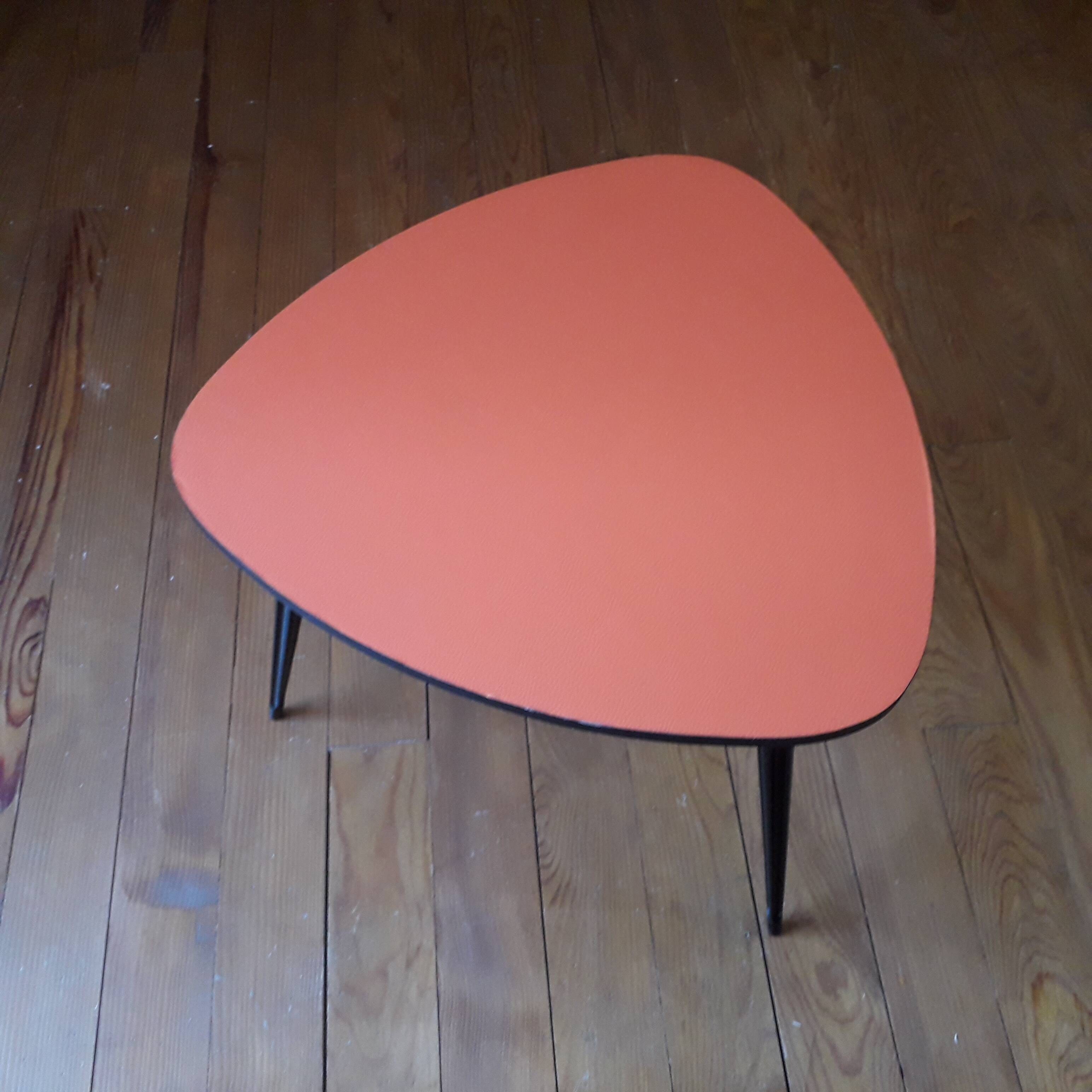 Vintage oval coffee table with formica top
