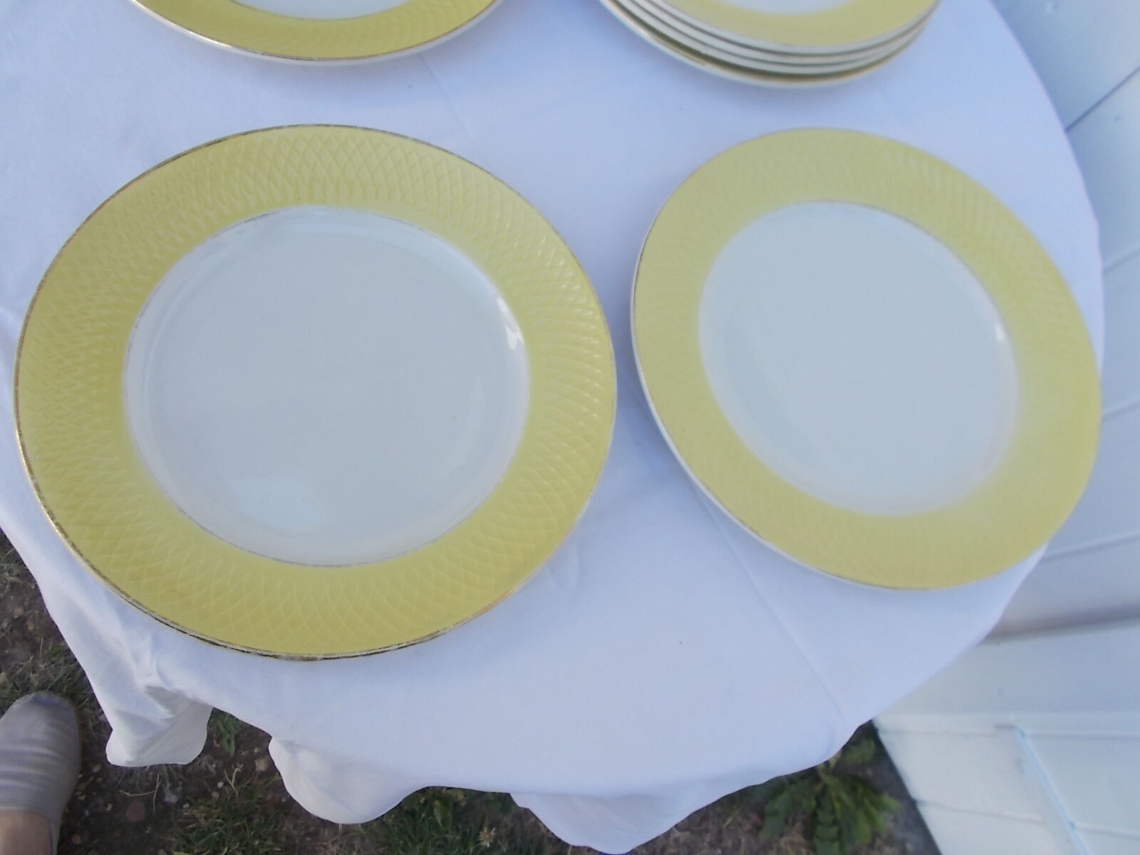 7 vintage flat plates Orches moulin de loups