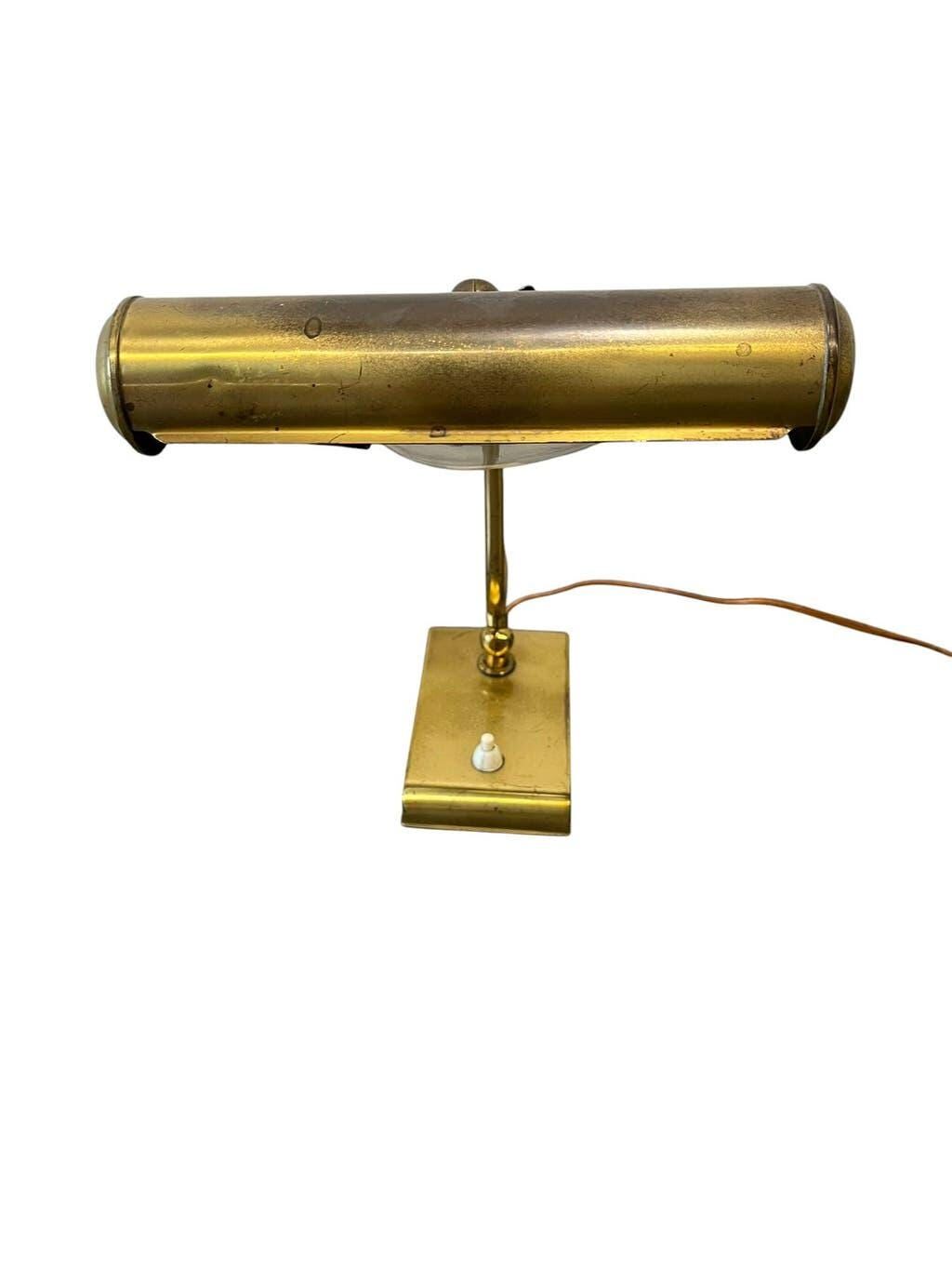 Vintage desk lamp in gilded brass / desk lamp / banker’s lamp