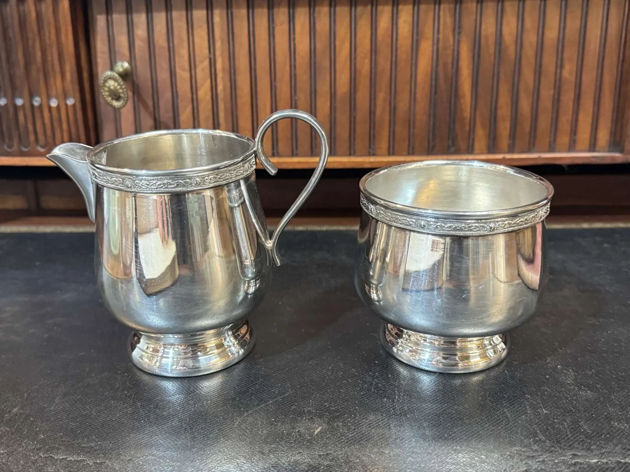 Silver-plated English service by Mappin & Webb from the 1930s.