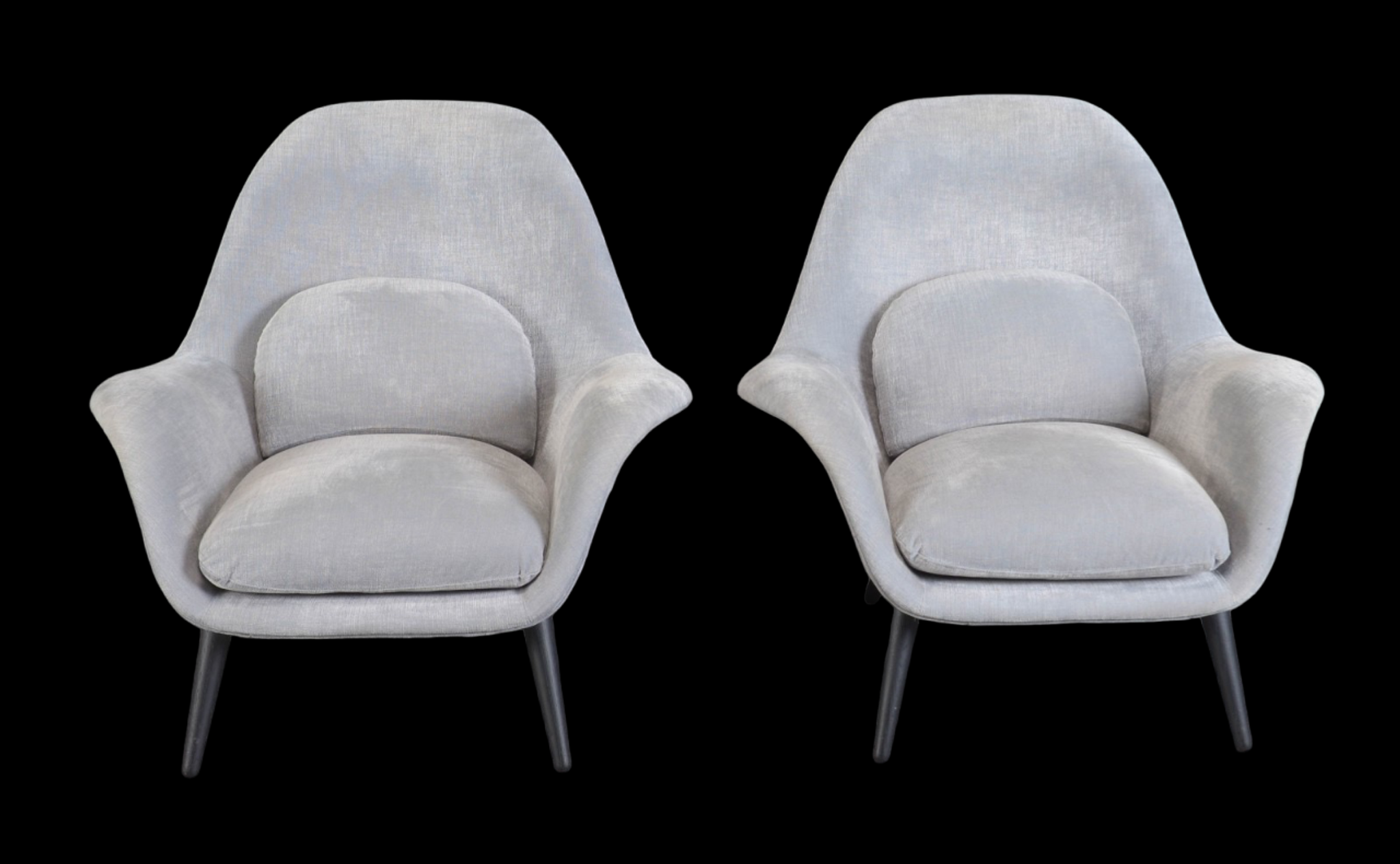 Pair of scandinavian armchairs Federicia edition