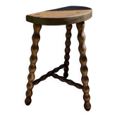Tabouret de ferme tripode