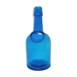 Bouteille en verre bleu scandinave