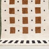 Handmade traditional carpet 250cm x 150cm Moroccan