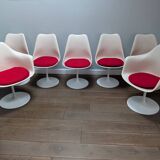 Set of 8 chairs and 10 Saarinen Tulip armchairs from 1968.
