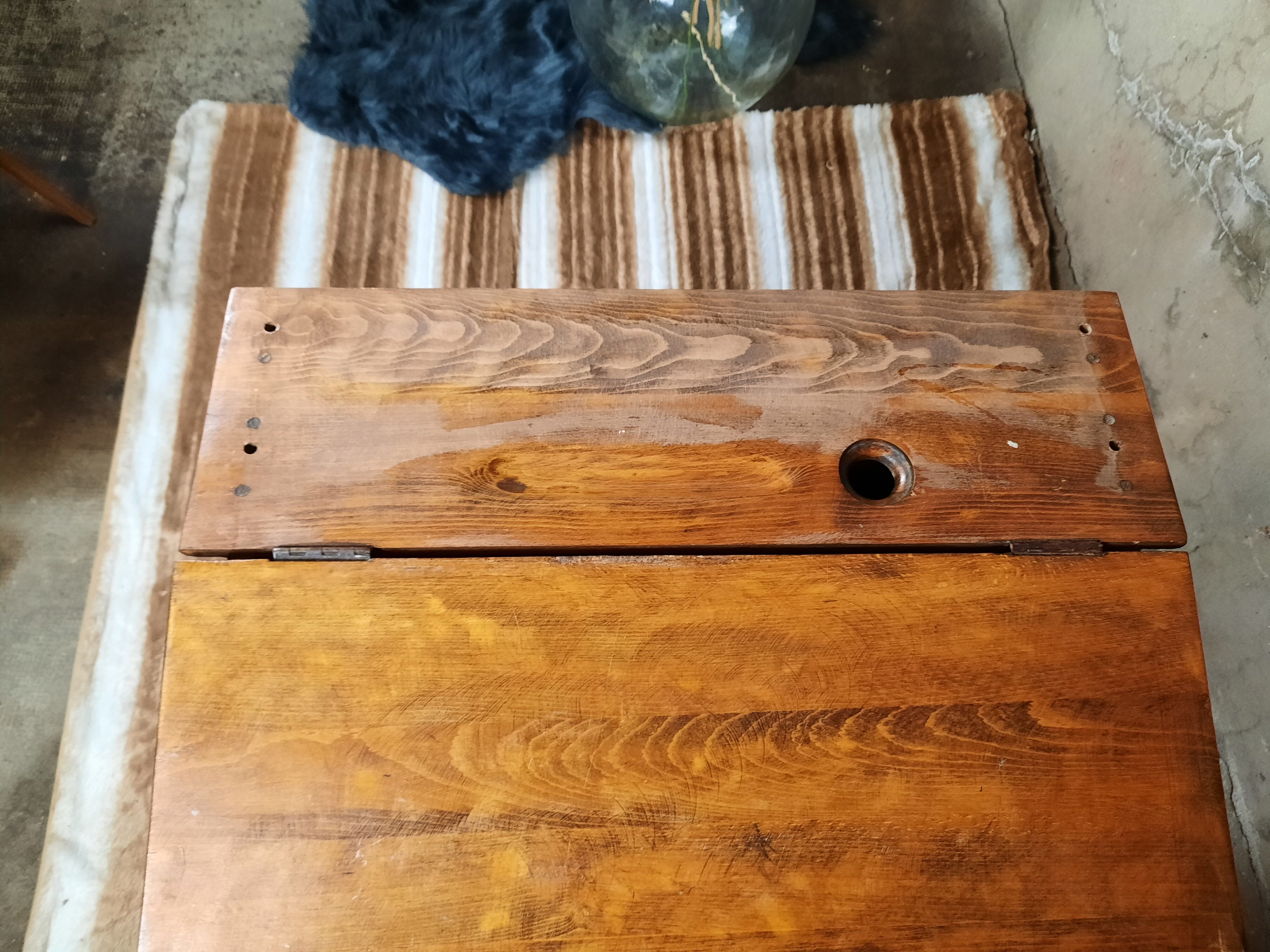 Scandinavian children's desk with its chair