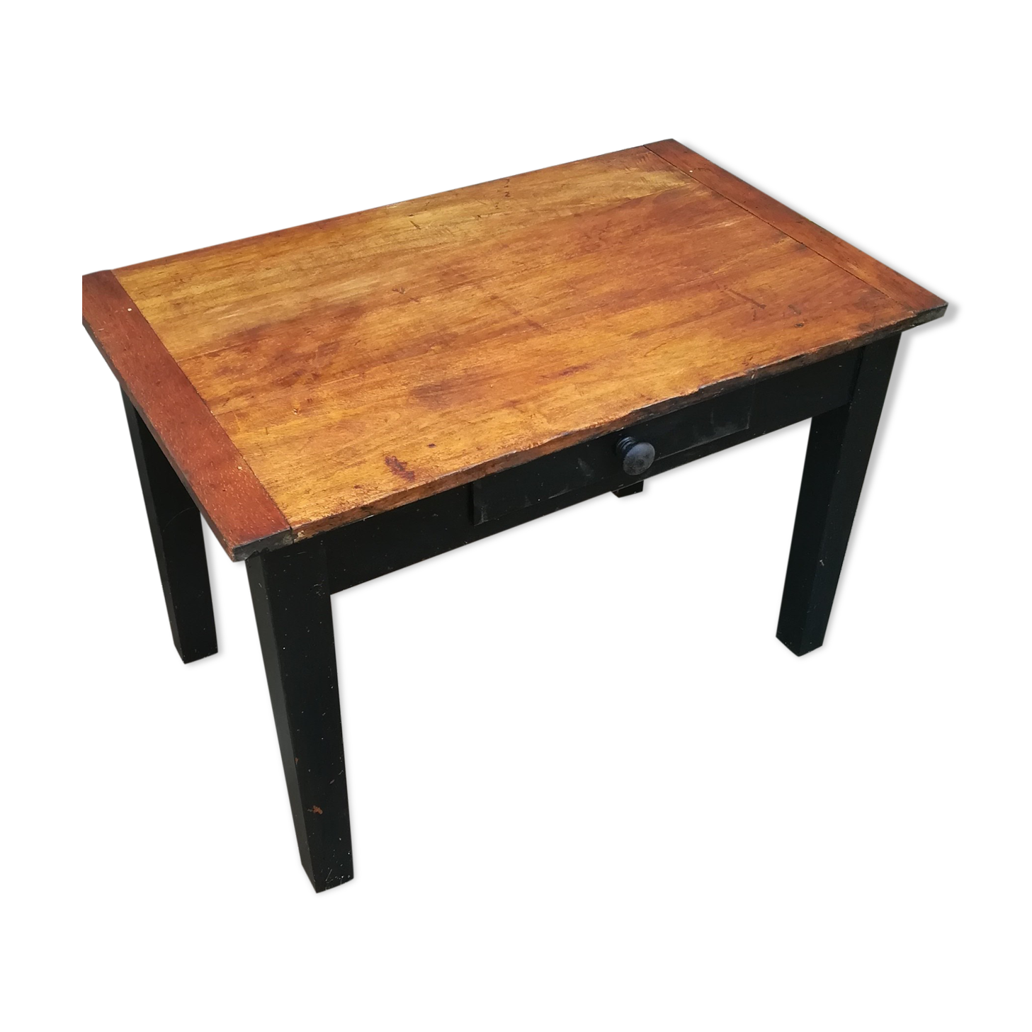 Coffee table one drawer