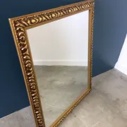 Miroir doré 57x47cm