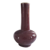 Vase globulaire en porcelaine à haut col "sang de boeuf"