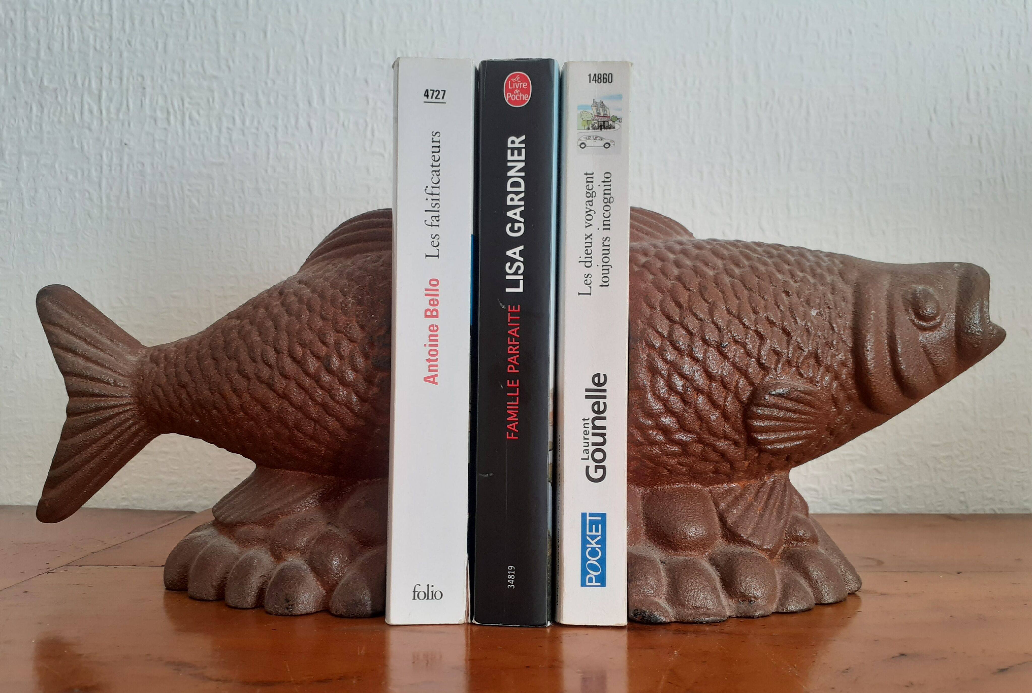 Greenhouse vintage book "carp" cast iron