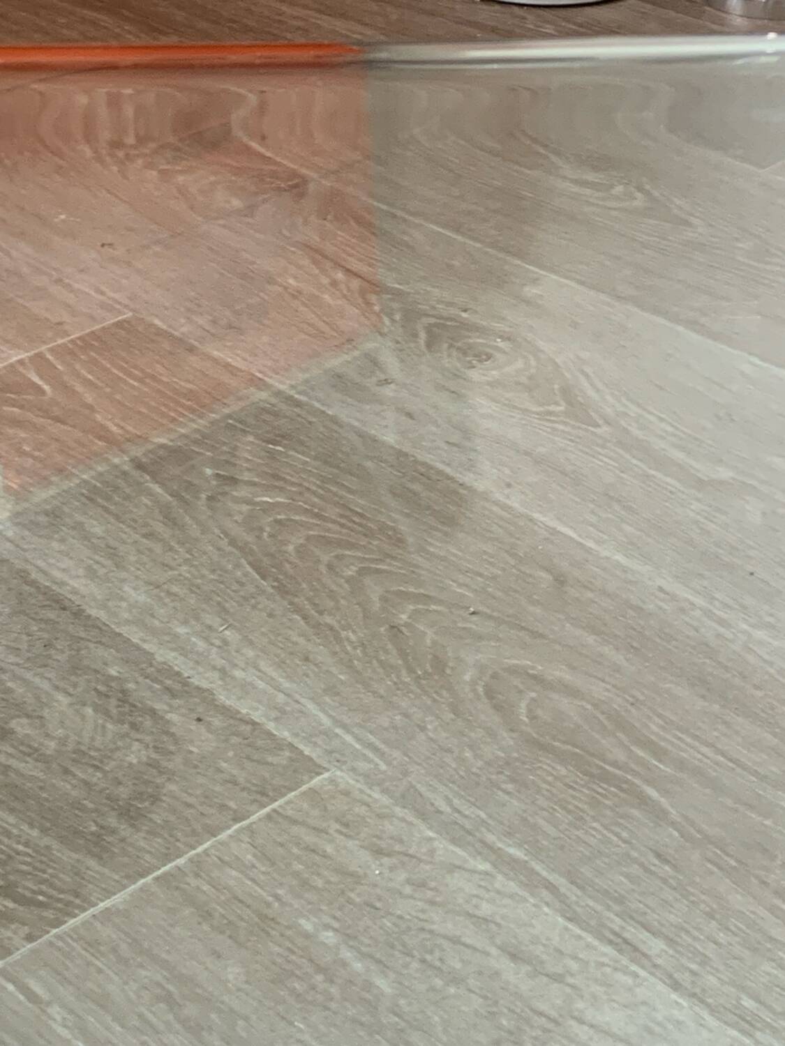 Curved glass coffee table