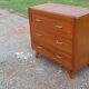 Commode vintage des années 50 en pin, pieds compas, 3 tiroirs