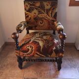 Living room sofa, 2 Renaissance style armchairs