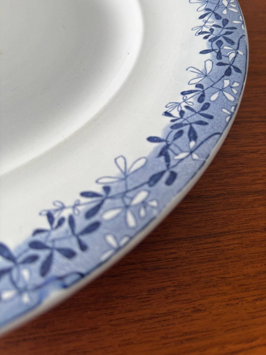 Old Sarreguemines earthenware dish, blue mimosa model