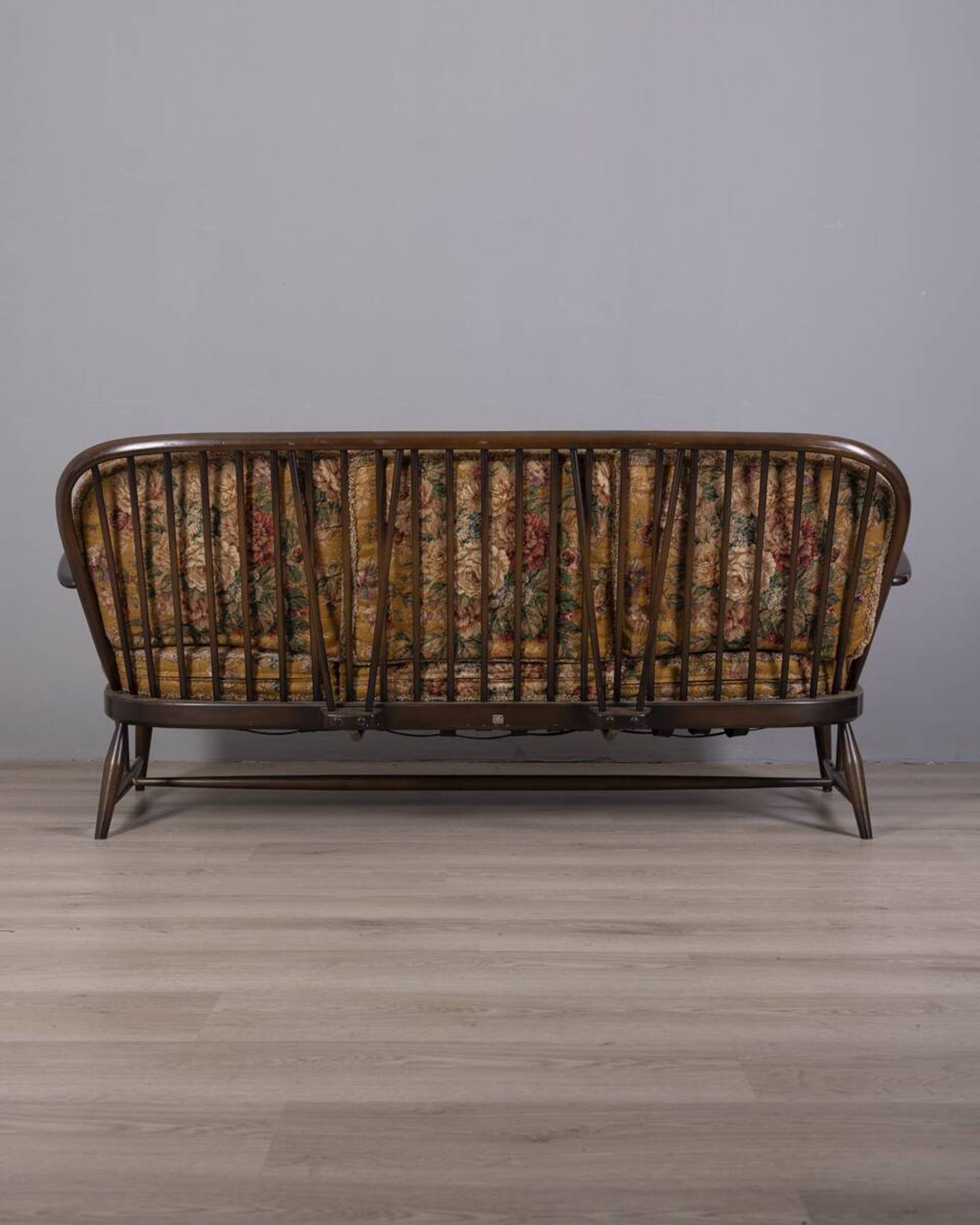 CANAPÉ EN BOIS VINTAGE DES ANNÉES 1960, DESIGNÉ PAR L. ERCOLANI POUR ERCOL