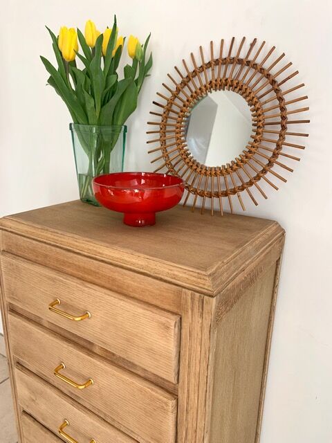 Vintage rag picker in raw wood