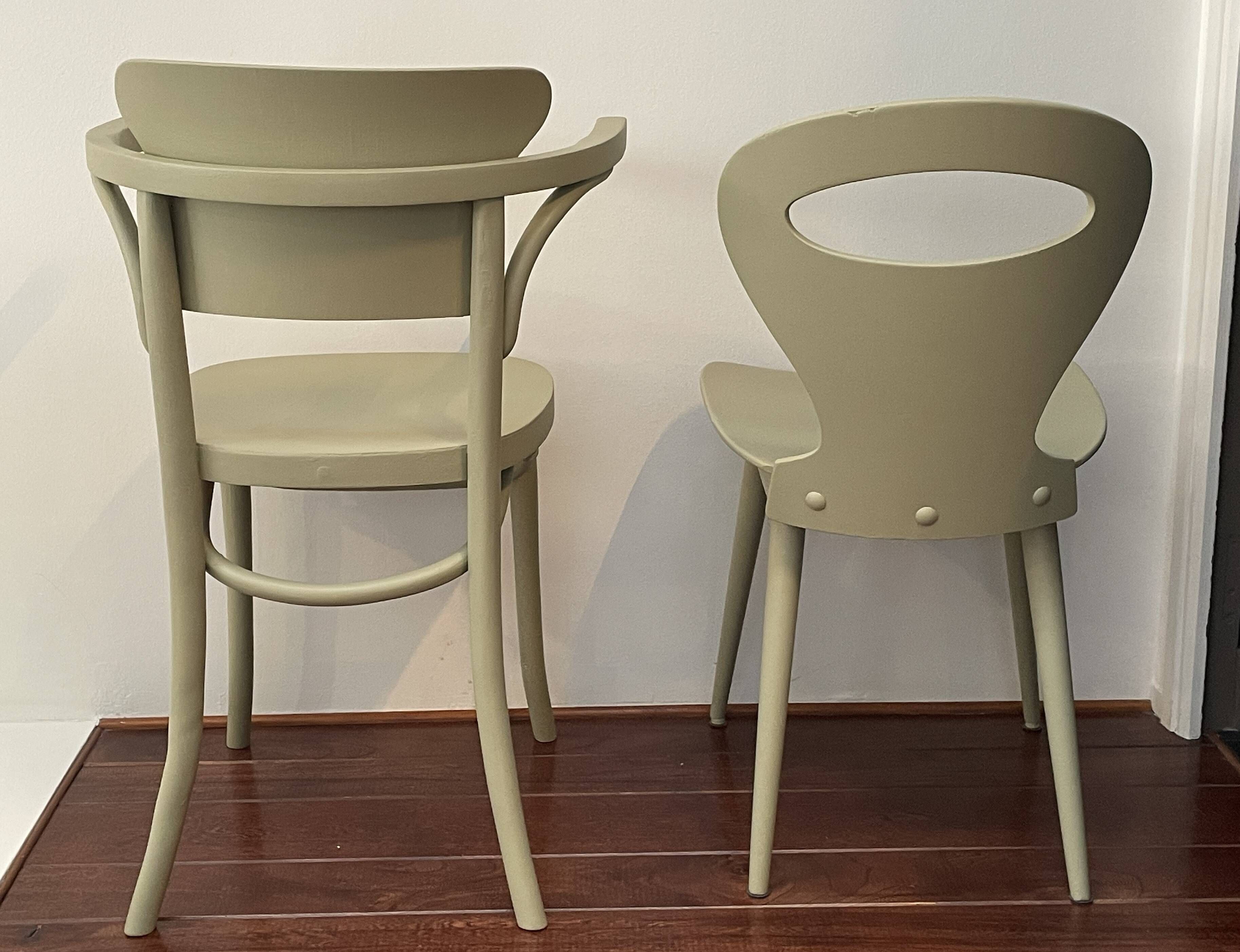 Set of 2 BISTROT wooden seats: BAUMANN chair and LUTERMA armchair.