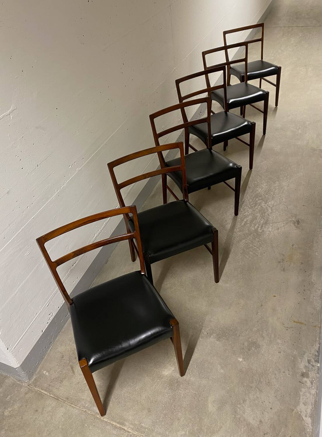 6x Rosewood Chairs by Johannes Andersen