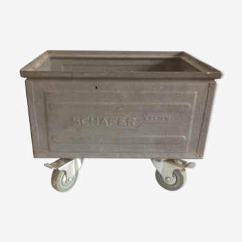 Metal storage box, Schafer Kasten, on wheels