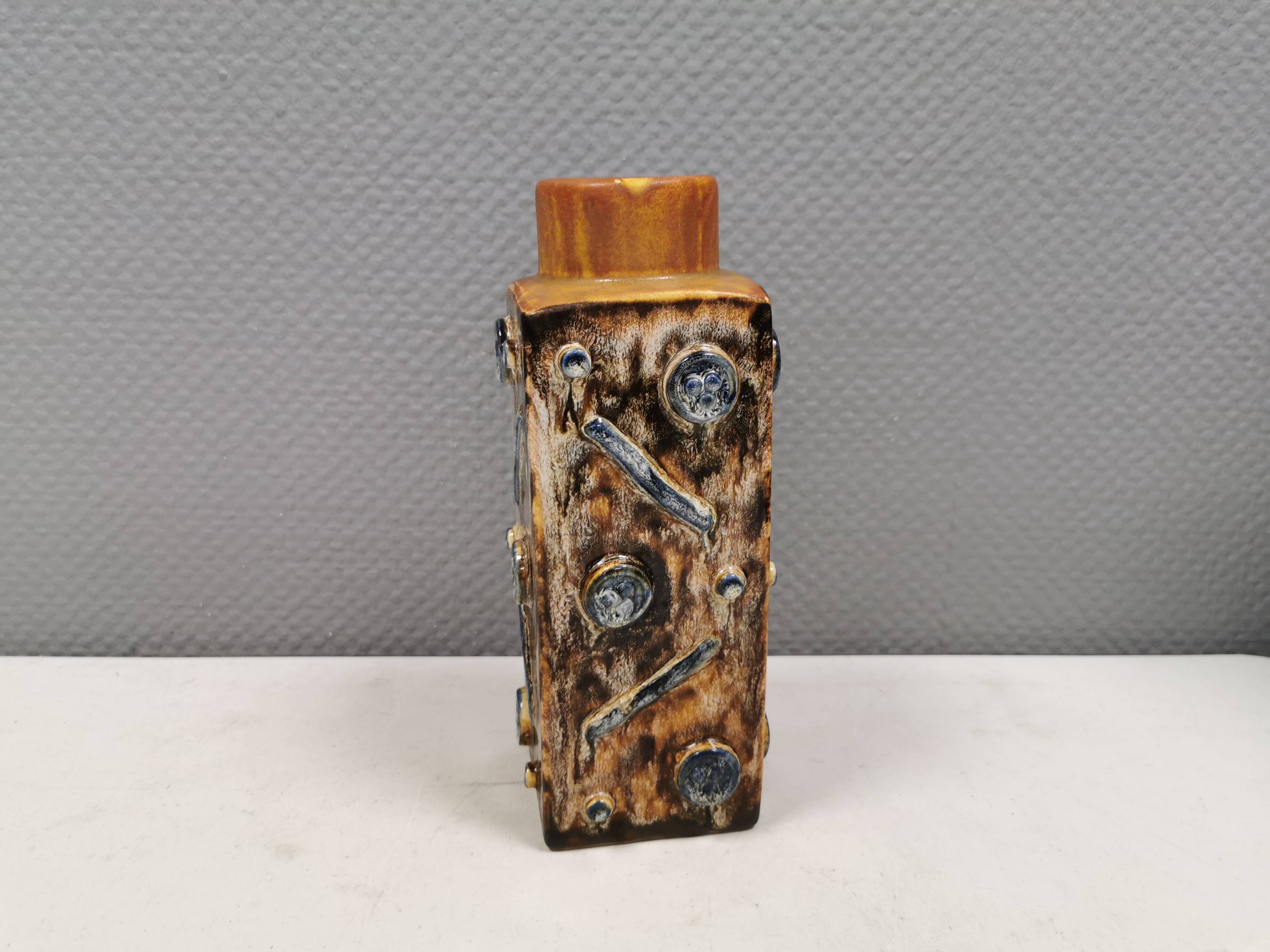 Beautiful square vase with incredible decorations, danish 1980s