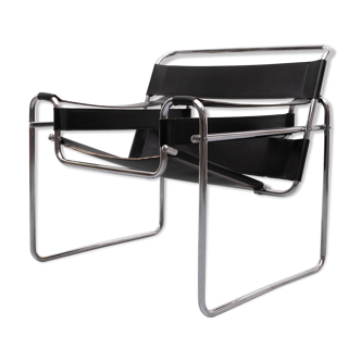 Black Leather Wassily Chair by Marcel Breuer Model B3