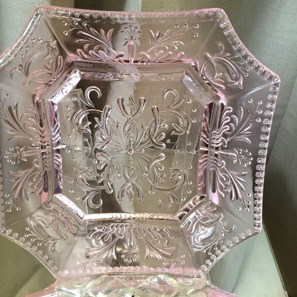 Octagonal plate pink glass portieux decor foliage decor pearl