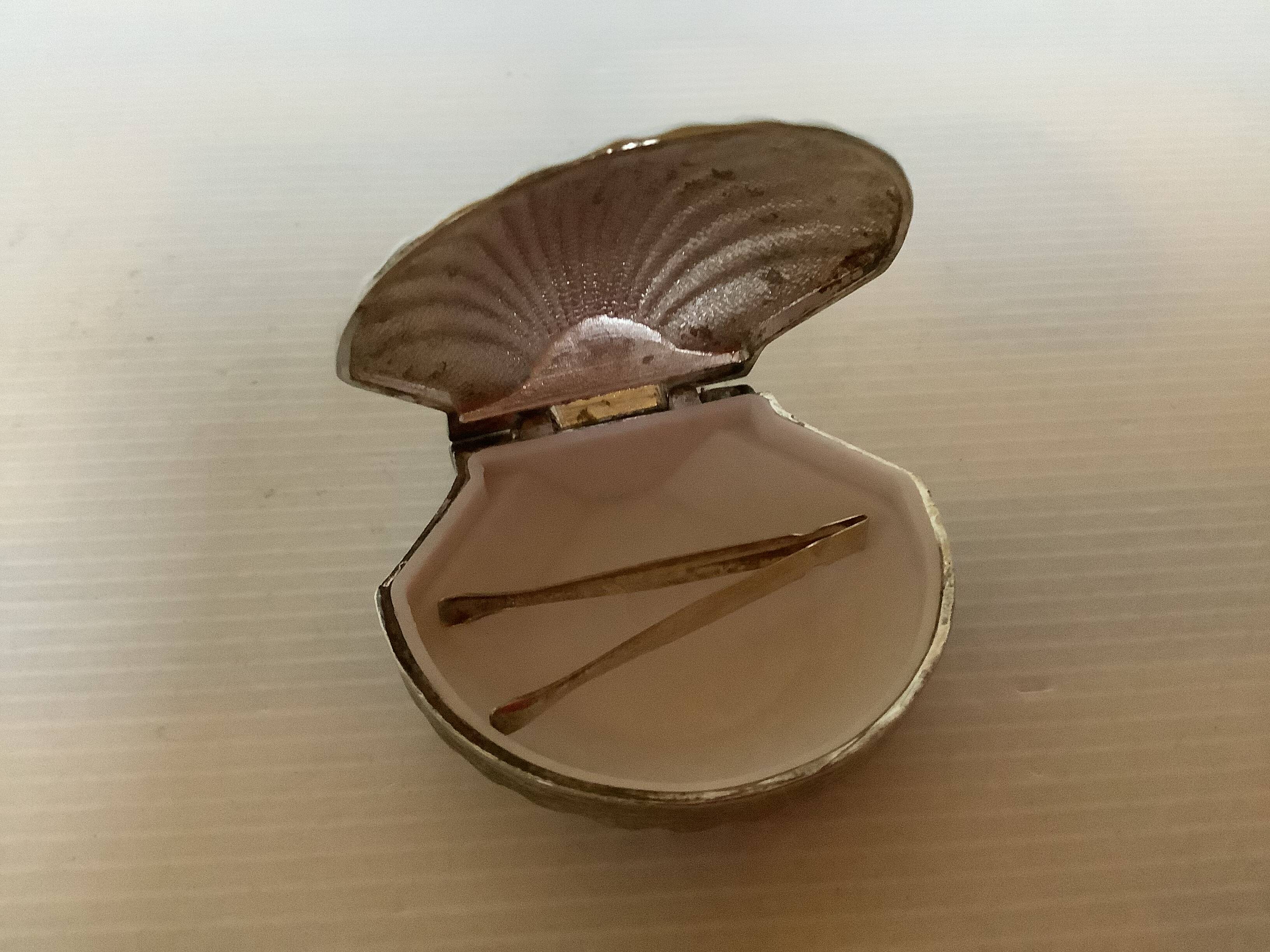 Mini sugar bowl scallop sugar sweetener