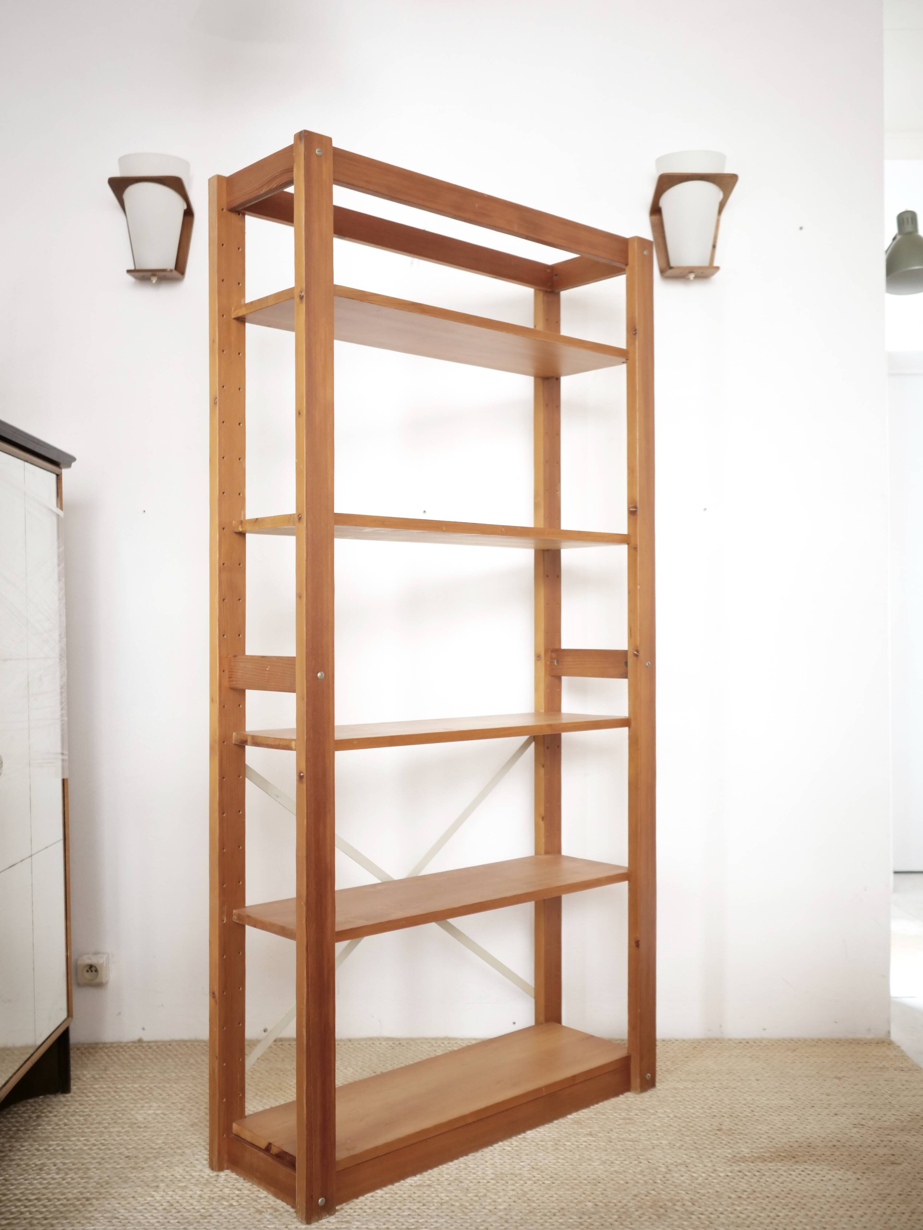 étagère vintage en pin massif