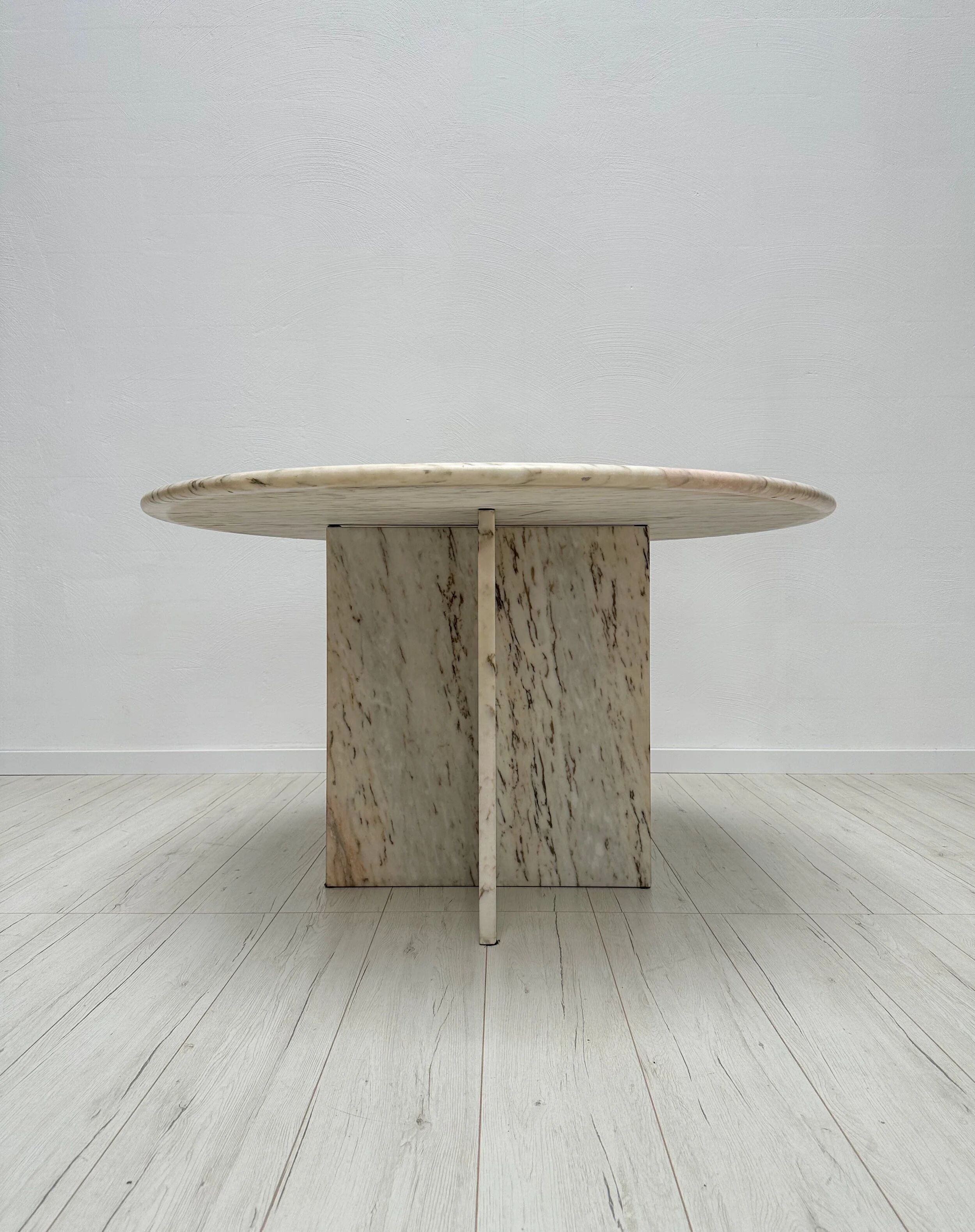 ‘70s Unique Large Round Vintage Marble Dining Table