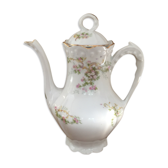 Coffee maker or teapot old porcelain