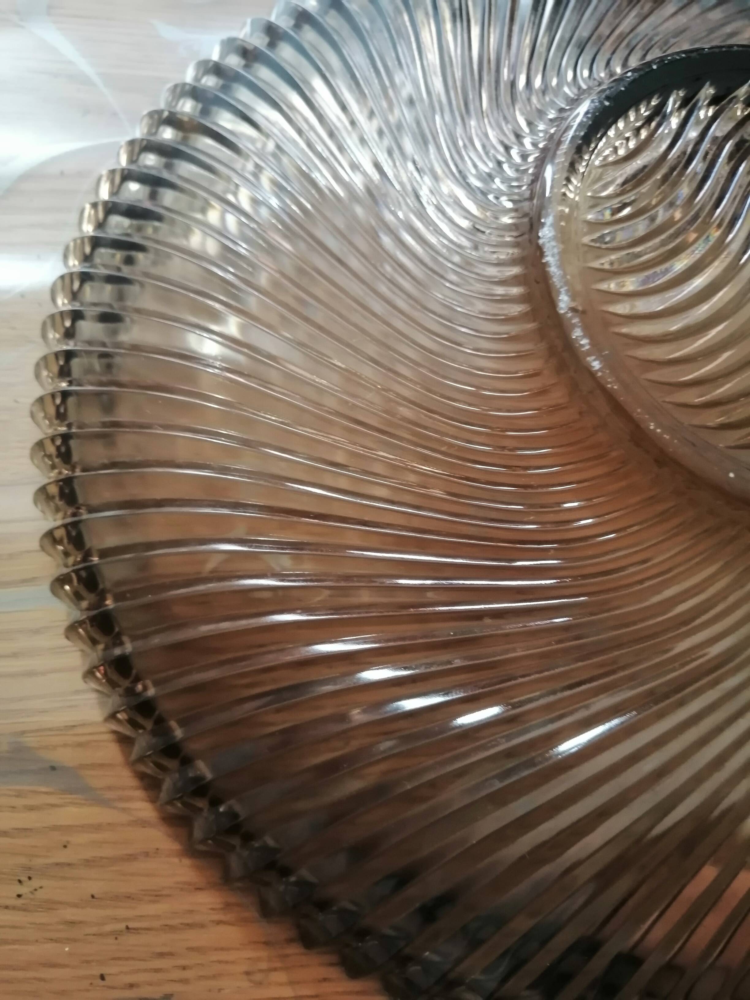 vintage round fruit basket