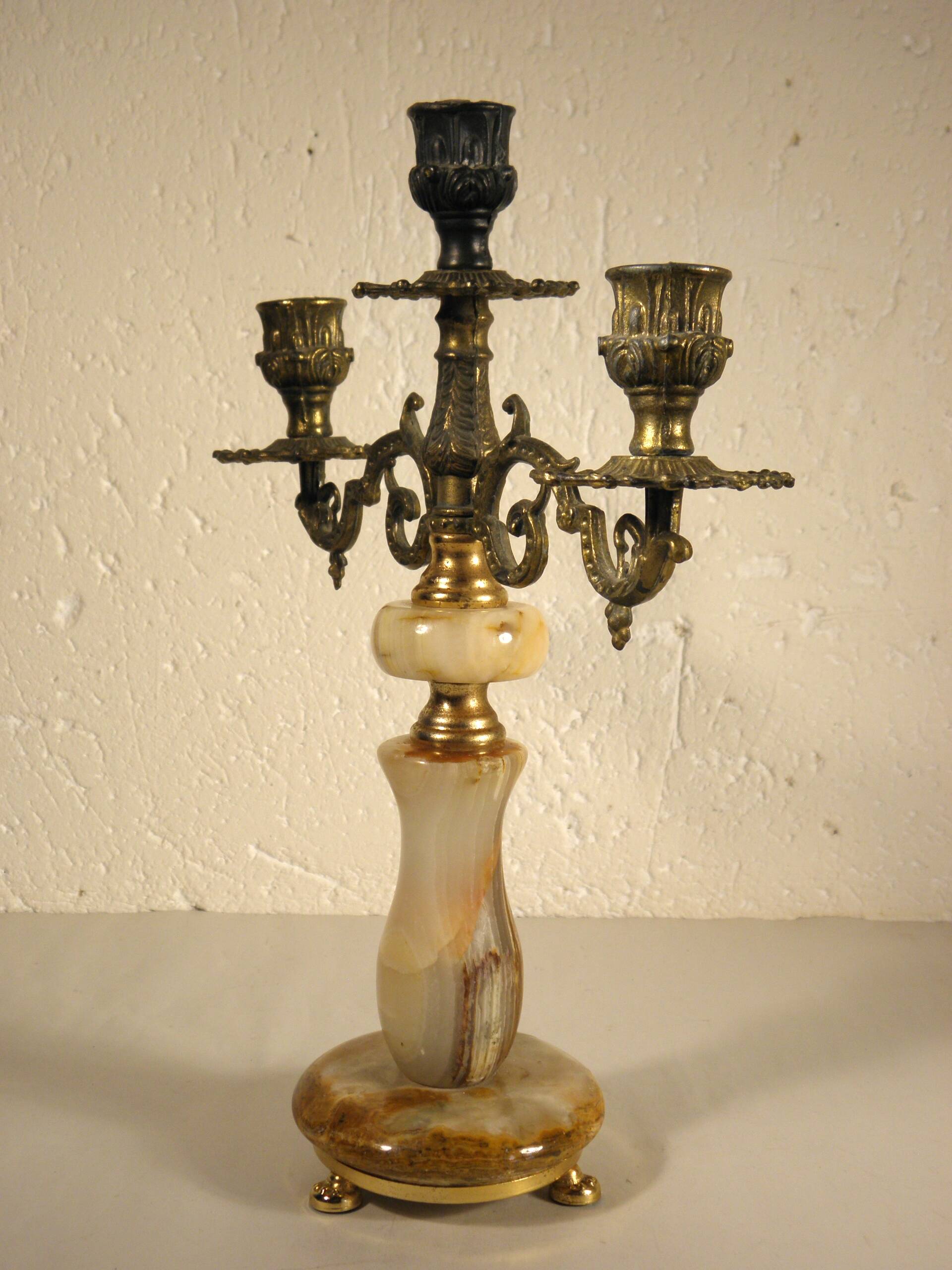Three-light onyx chandelier