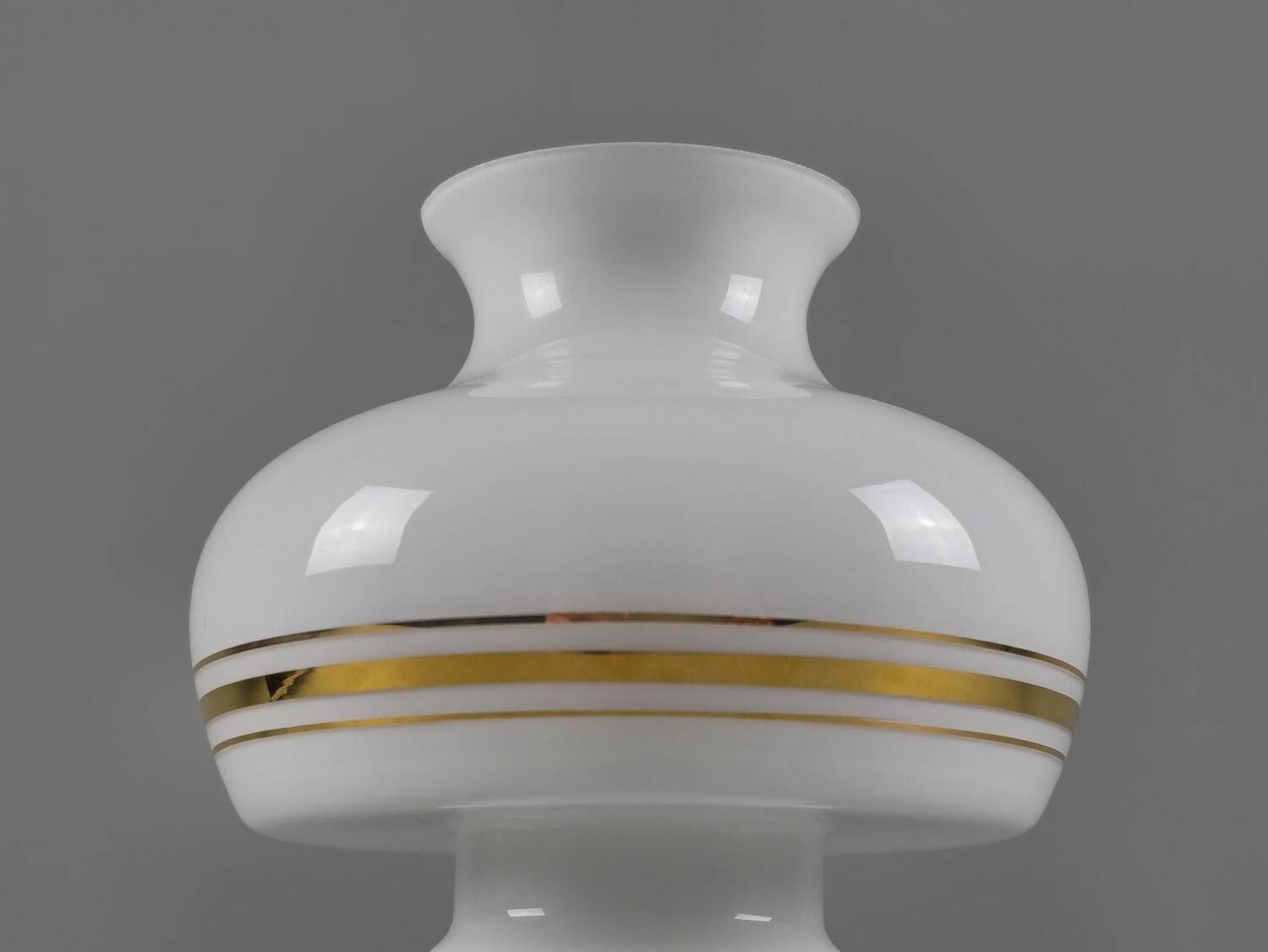 Lampe champignon en verre opalin Flygsfors Orrefors, Suède années 1970