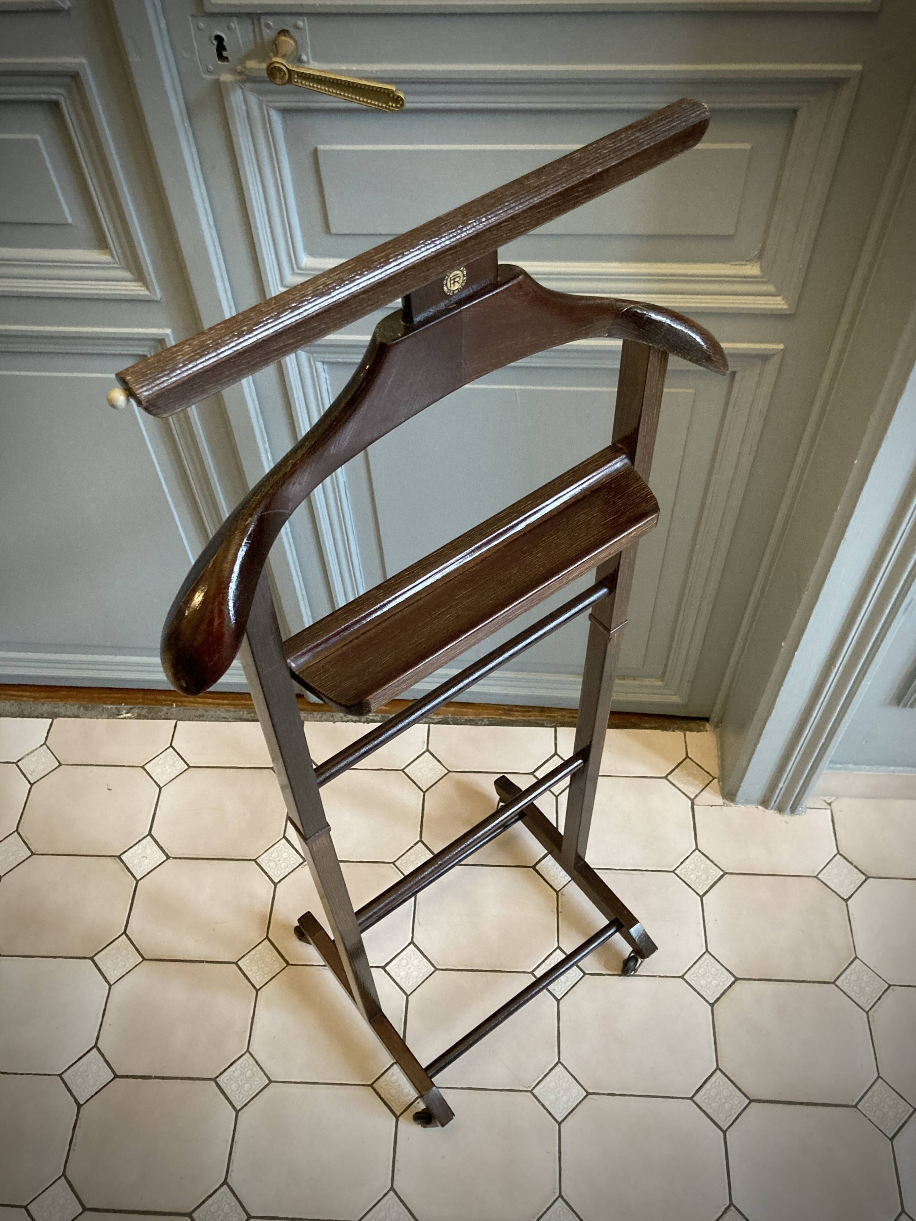 Fratelli Reguitti valet